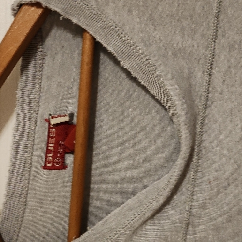 Men's vintage Guess pullover crewneck